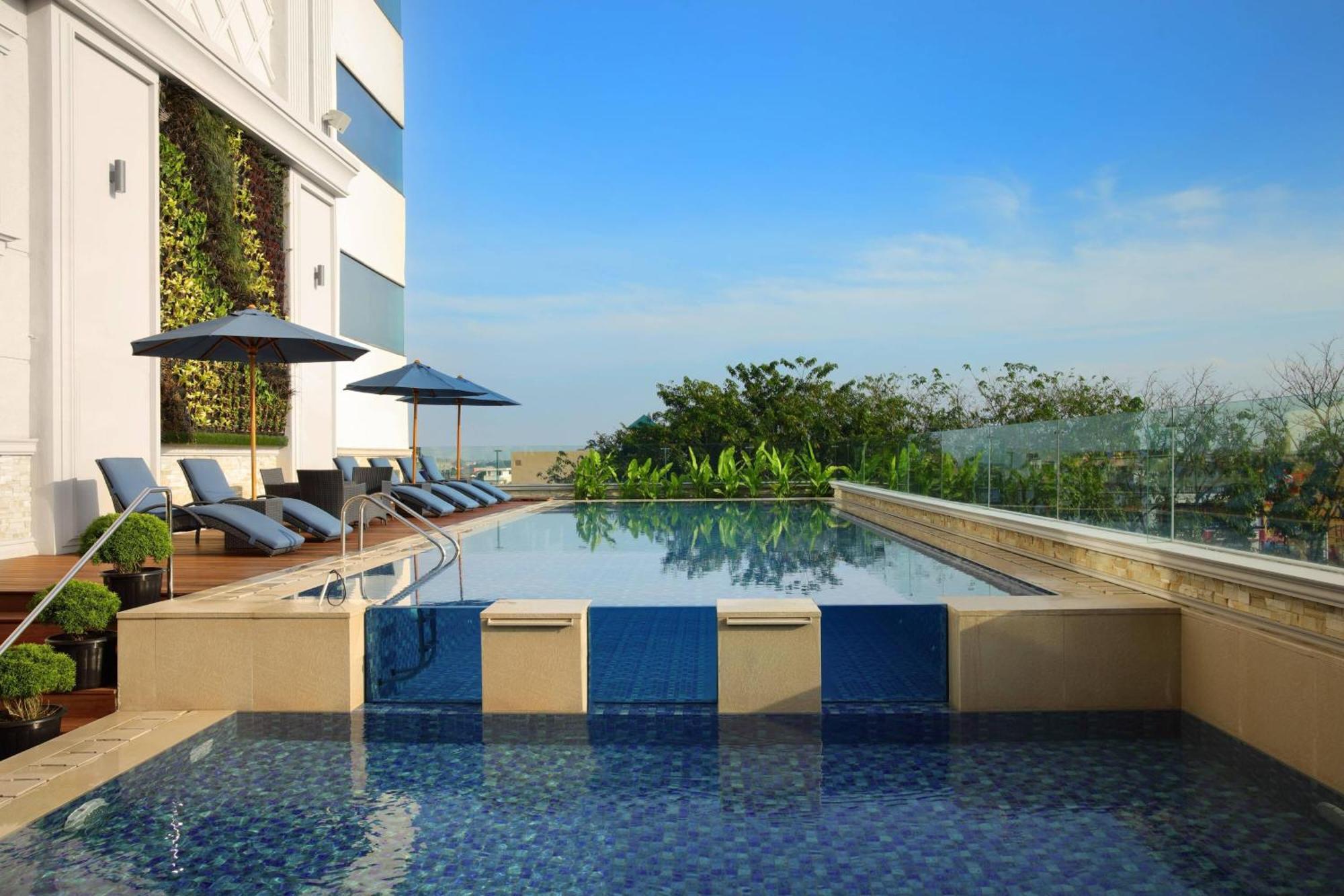 Four Points By Sheraton Medan Kültér fotó