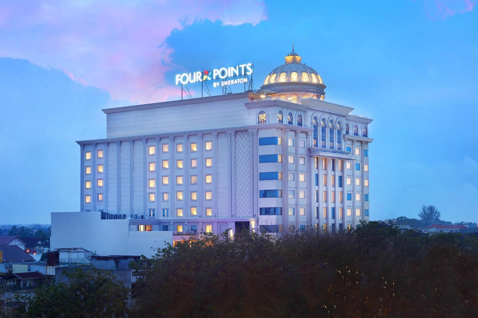 Four Points By Sheraton Medan Kültér fotó