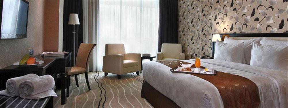 Four Points By Sheraton Medan Kültér fotó