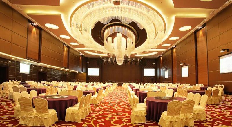 Four Points By Sheraton Medan Kültér fotó