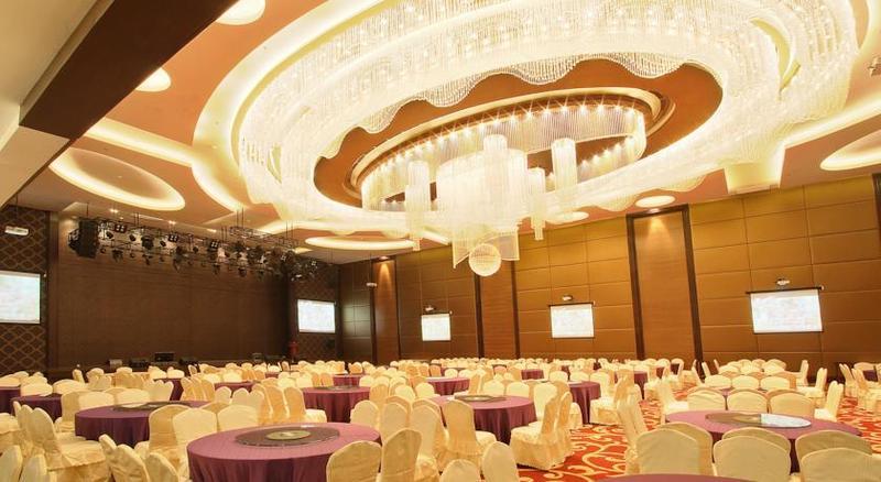 Four Points By Sheraton Medan Kültér fotó