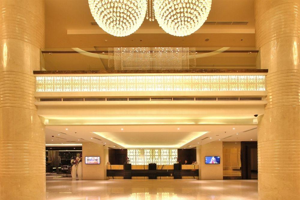 Four Points By Sheraton Medan Kültér fotó