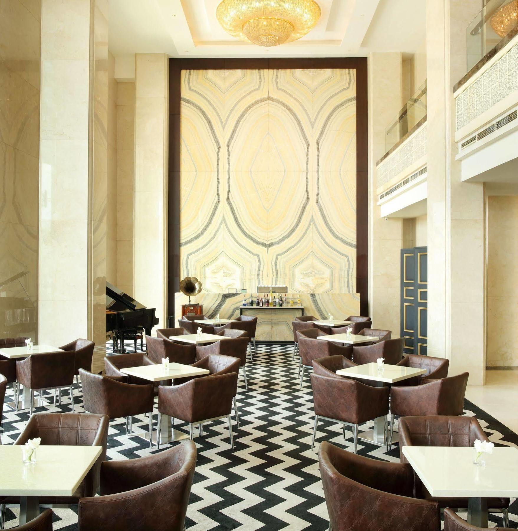 Four Points By Sheraton Medan Kültér fotó